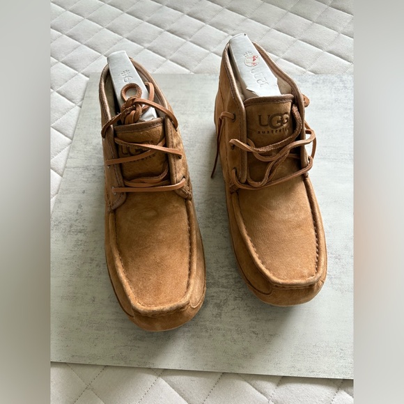 UGG Men’s Tan Chukka Boots with Suede Finish